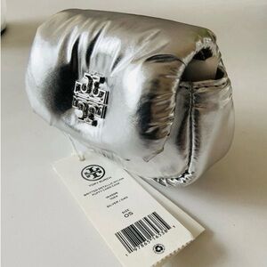 NWT TORY BURCH BRITTEN  PUFFY CARD CASE SILVER